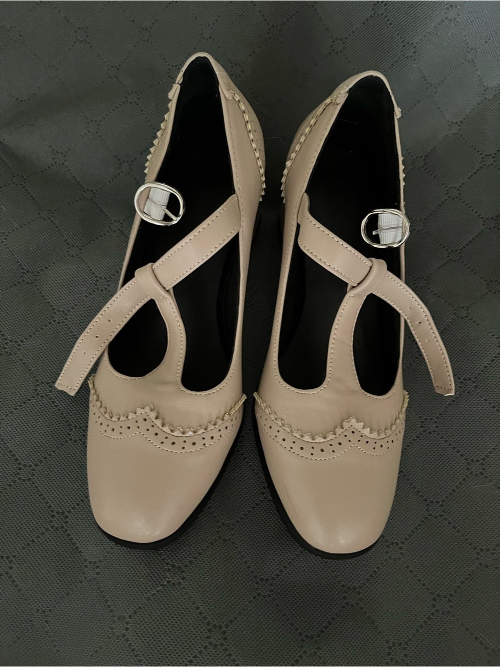Women's Beige Mary Jane Heels with Scallop Trim